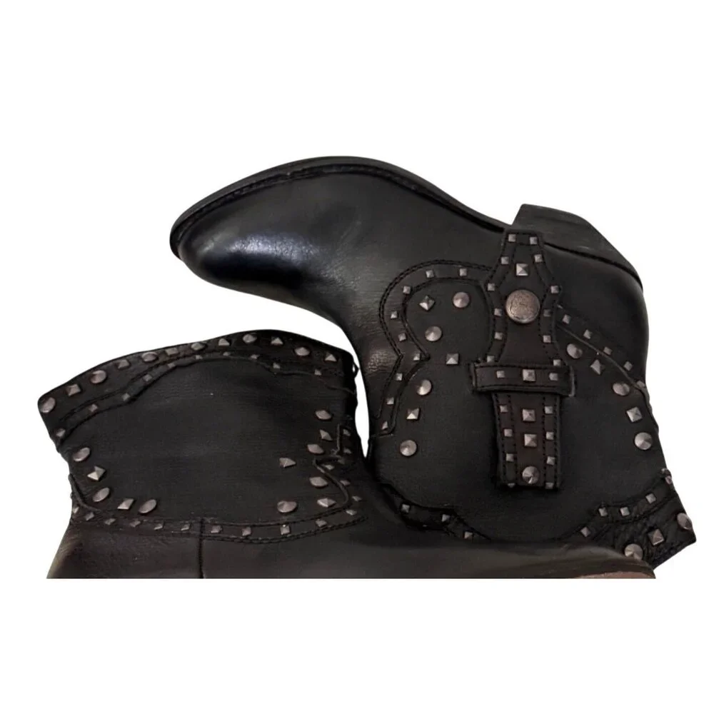 Vince Camuto Black Leather Gunmetal Studded Ankle Boots Size 8.5 B
